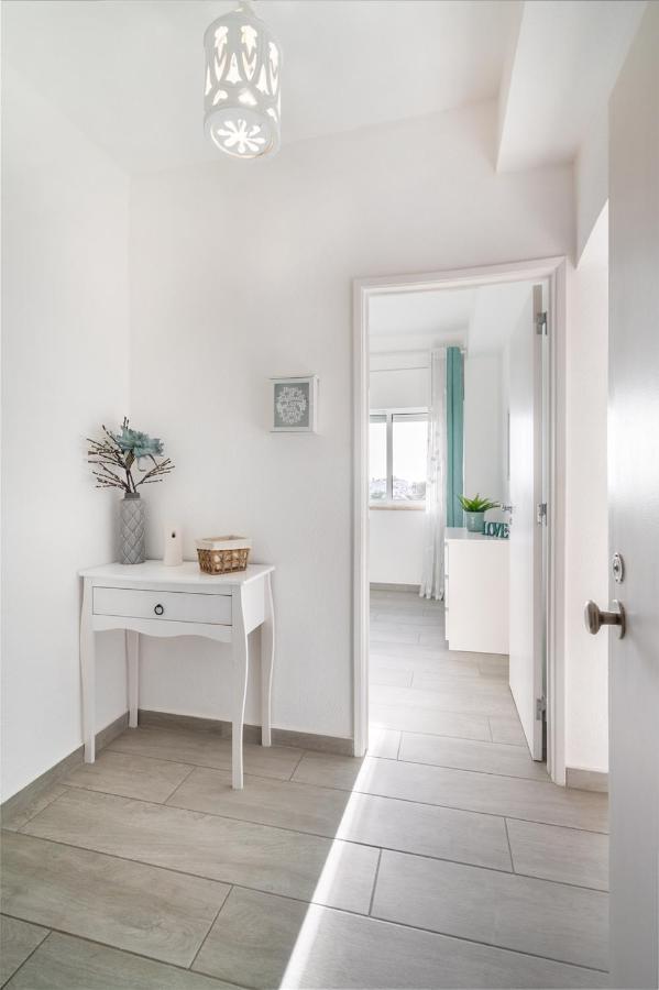 Apartamento Cor Do Mar - Sunny, Clean And Spacious Apartment With Sea View, In Alvor - Very Close Walking Distance To The Beach And Alvor Village 외부 사진