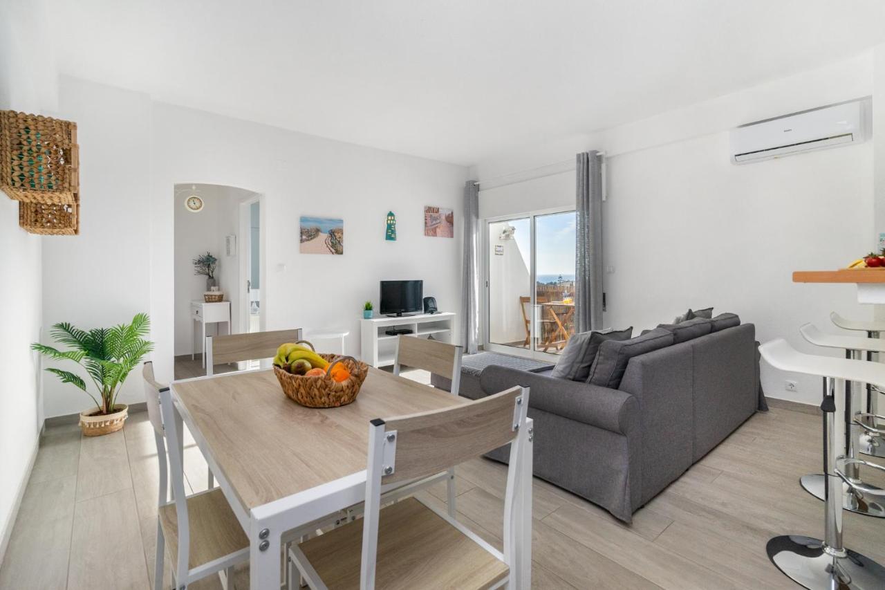 Apartamento Cor Do Mar - Sunny, Clean And Spacious Apartment With Sea View, In Alvor - Very Close Walking Distance To The Beach And Alvor Village 외부 사진